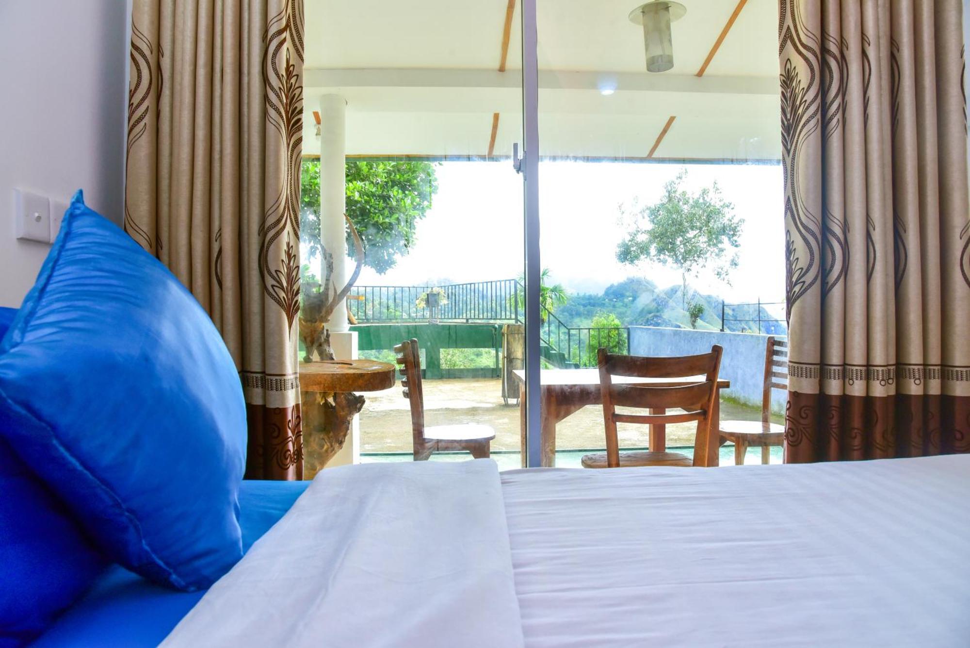 Ella Nimal Nest Inn Bagian luar foto