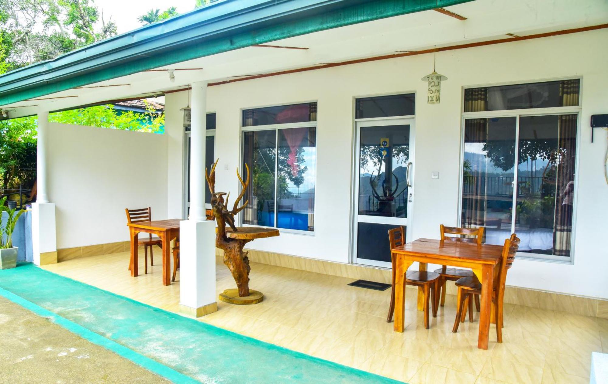 Ella Nimal Nest Inn Bagian luar foto